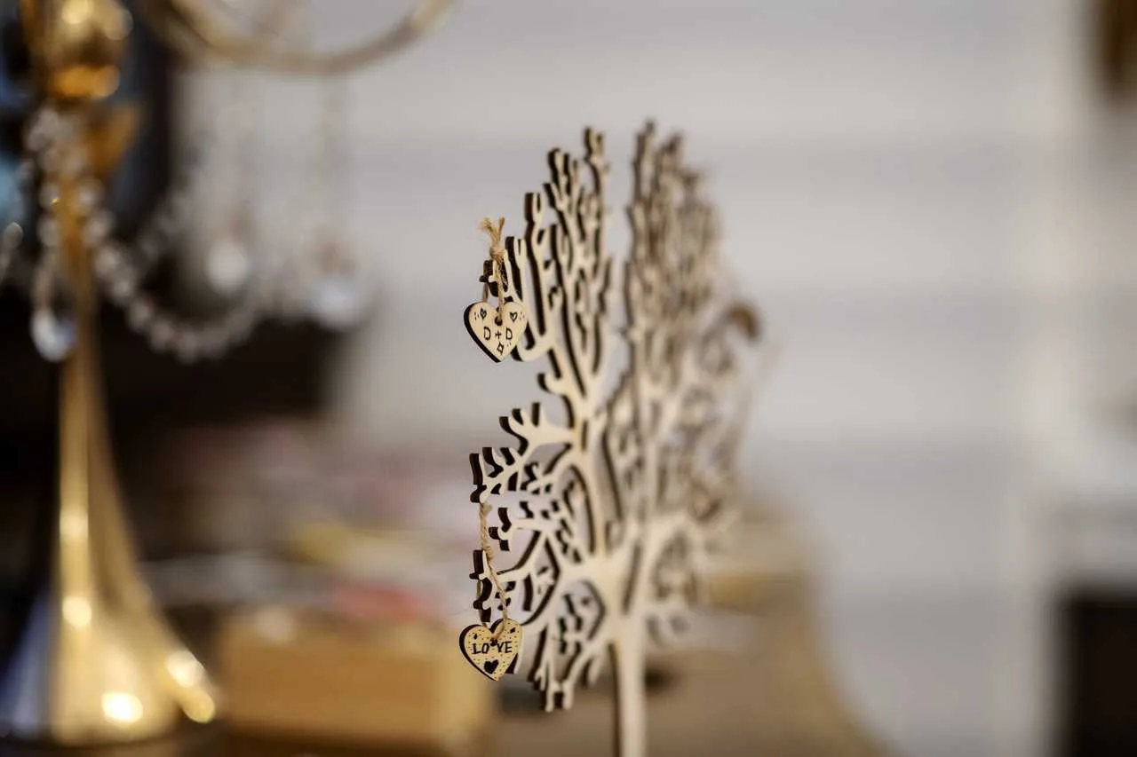 Drevený stromček so želaniami